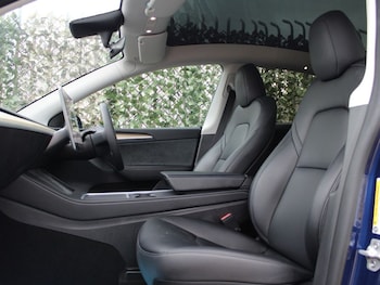 Used Tesla Model Y 2023 for sale - 76581997: Photo