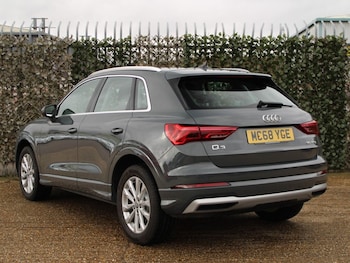 Used Audi Q3 2019 for sale - 76582230: Photo