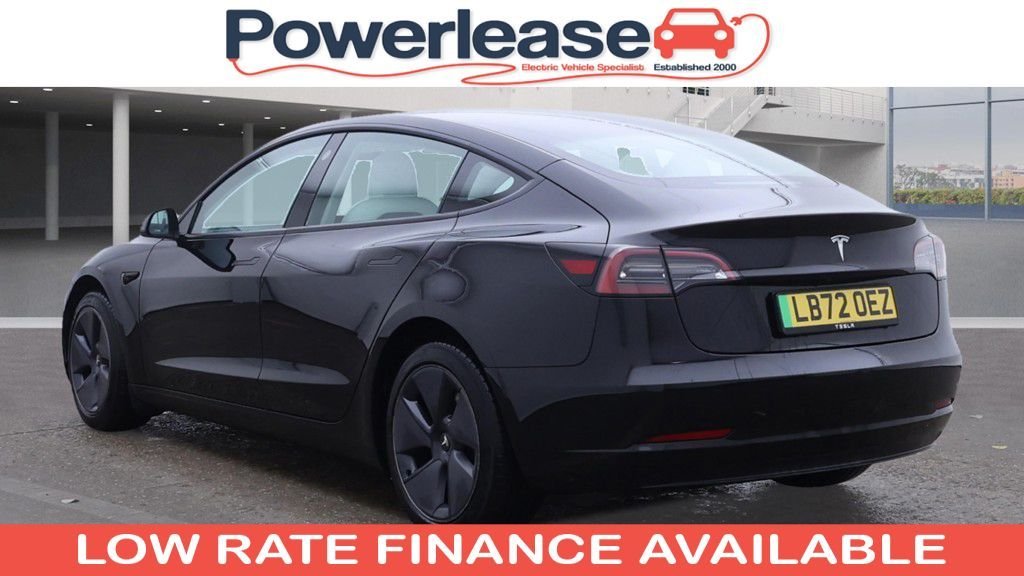 Used Tesla Model 3 2022 for sale - 76582427: Photo 2