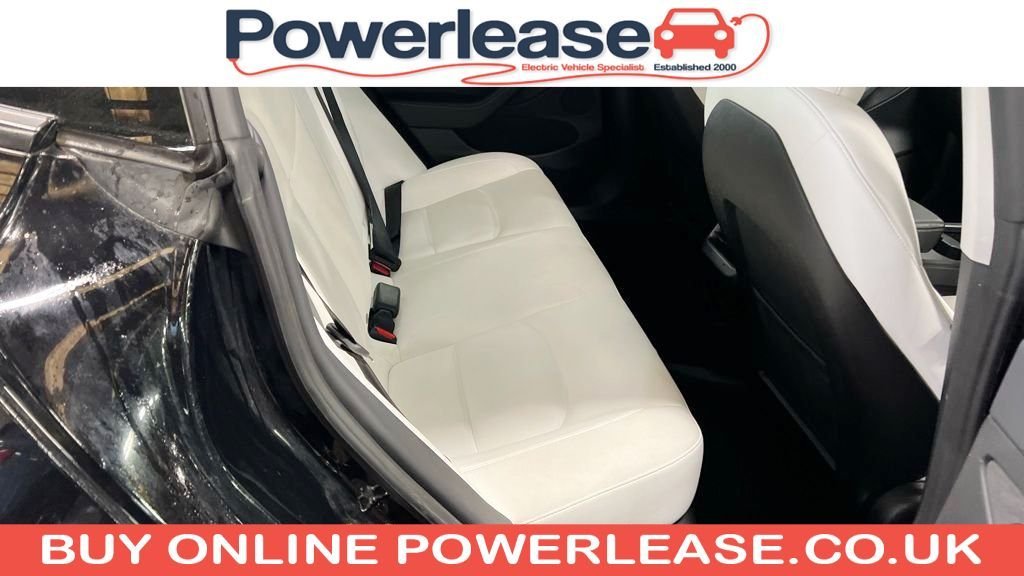 Used Tesla Model 3 2022 for sale - 76582427: Photo 4