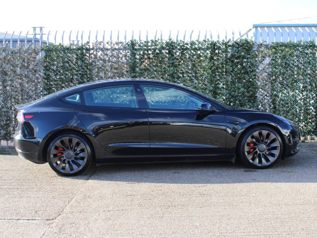 Used Tesla Model 3 2021 for sale - 76582593: Photo 6