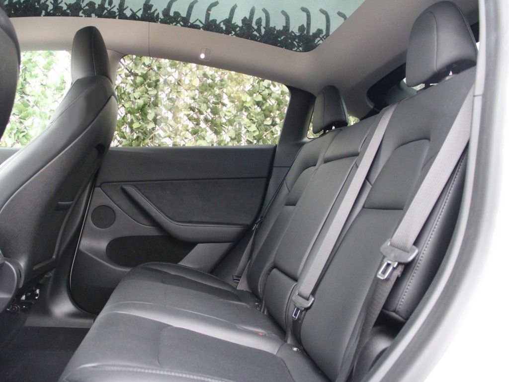 Used Tesla Model Y 2023 for sale - 76582049: Photo 10