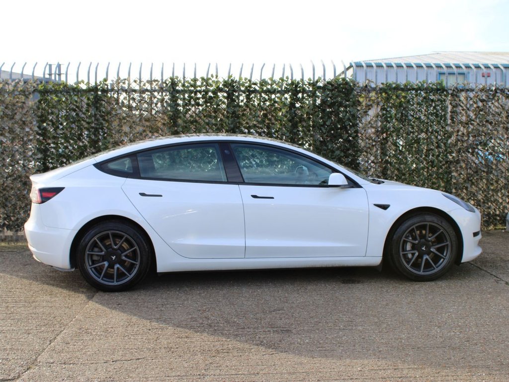 Used Tesla Model 3 2021 for sale - 76586491: Photo 6
