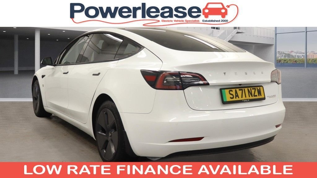 Used Tesla Model 3 2021 for sale - 76962366: Photo 2