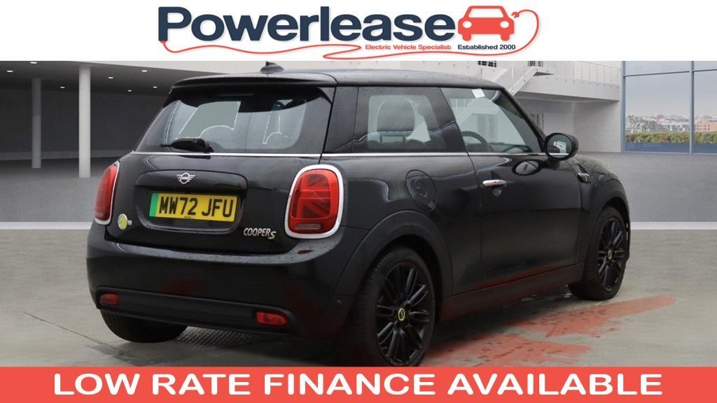 Used MINI Hatch 2022 for sale - 77065008: Photo 2