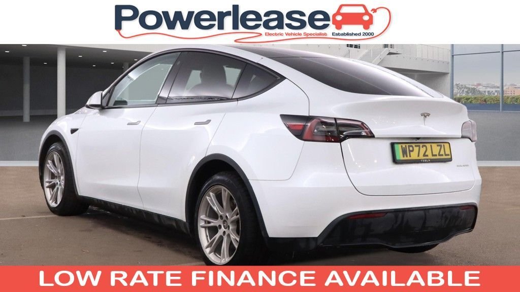 Used Tesla Model Y 2022 for sale - 76740611: Photo 2