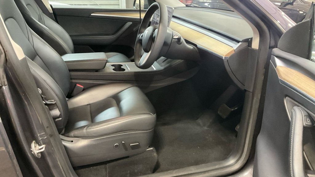 Used Tesla Model Y 2022 for sale - 77020417: Photo 6
