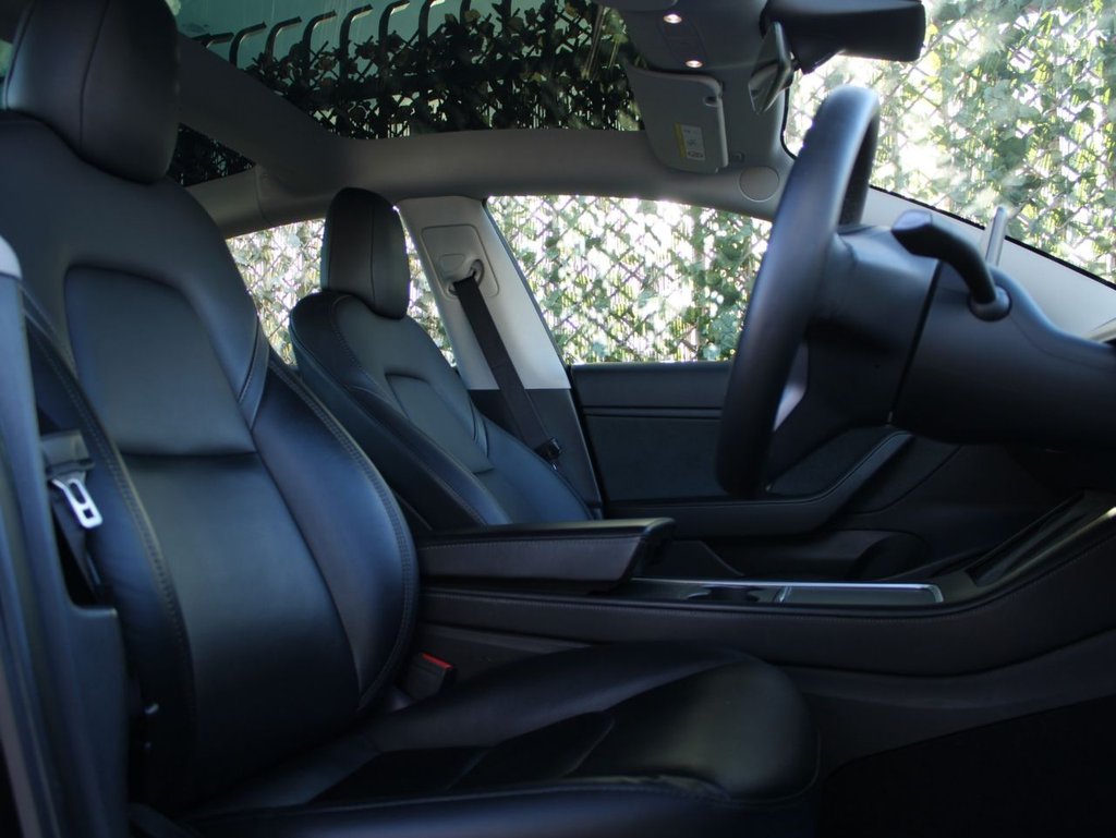 Used Tesla Model 3 2020 for sale - 77952371: Photo 12