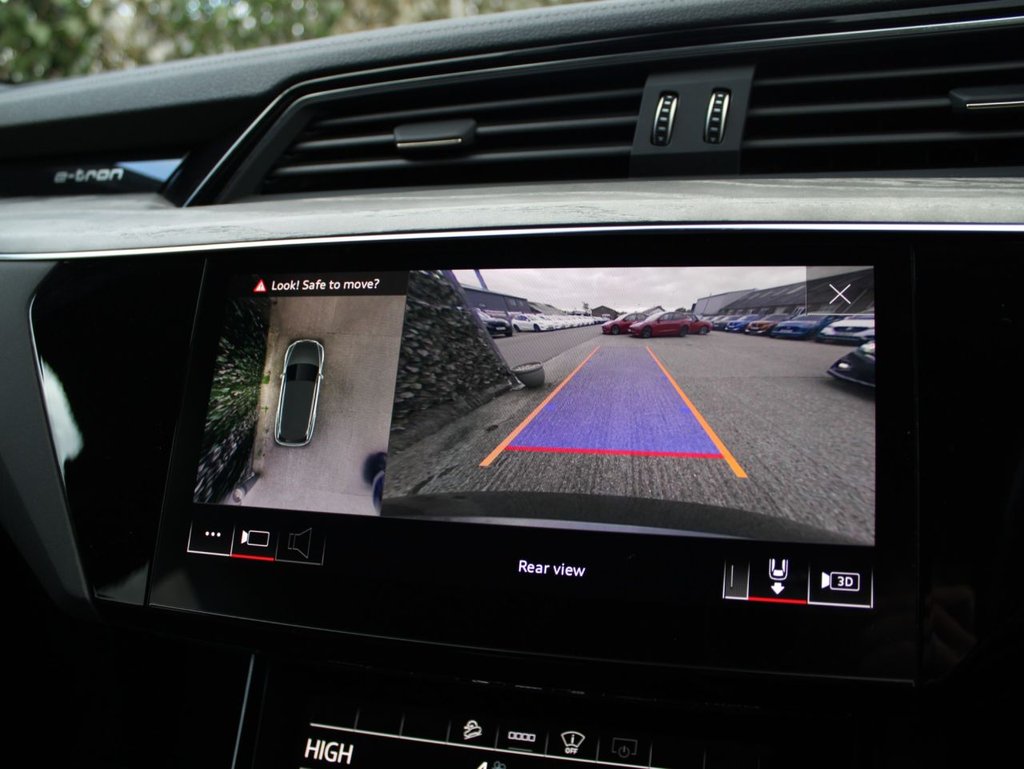 Used Audi e-tron 2021 for sale - 76582031: Photo 33