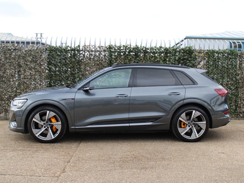 Used Audi e-tron 2021 for sale - 76582031: Photo 7