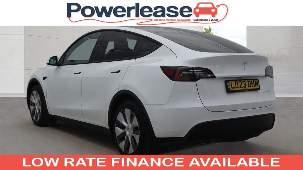 Used Tesla Model Y 2023 for sale - 78068640: Photo 2