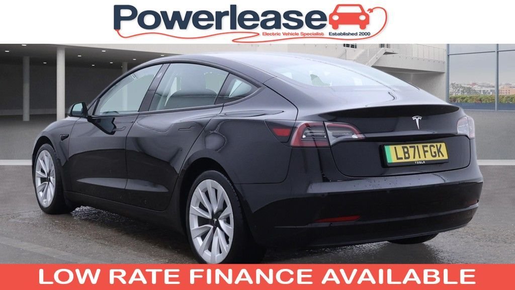 Used Tesla Model 3 2021 for sale - 77250245: Photo 2