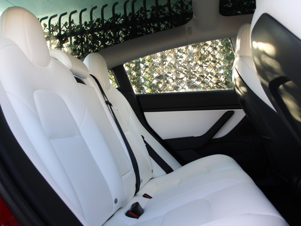 Used Tesla Model 3 2019 for sale - 77188832: Photo 10