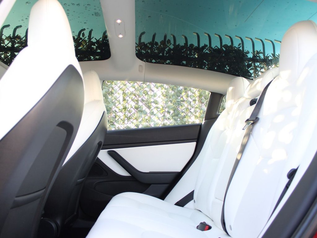 Used Tesla Model 3 2019 for sale - 77188832: Photo 11