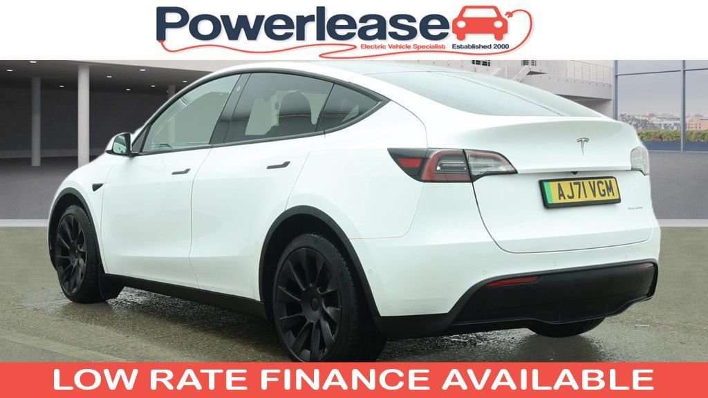 Used Tesla Model Y 2022 for sale - 77920269: Photo 2