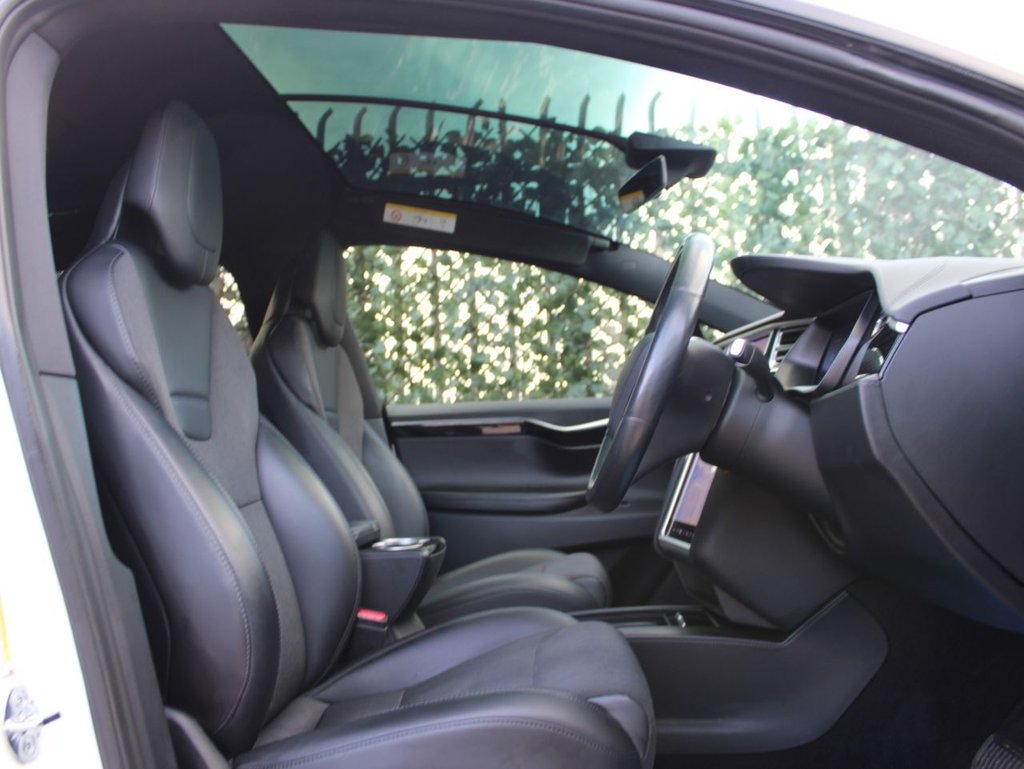 Used Tesla Model X 2018 for sale - 77383939: Photo 17