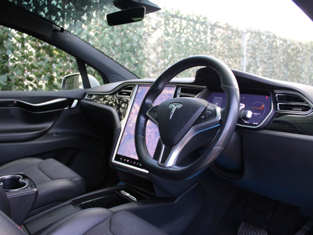 Used Tesla Model X 2018 for sale - 77383939: Photo 19