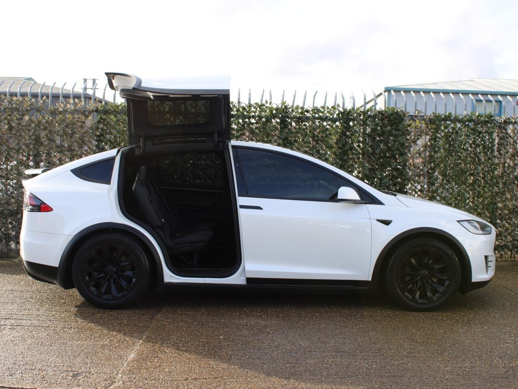 Used Tesla Model X 2018 for sale - 77383939: Photo 25