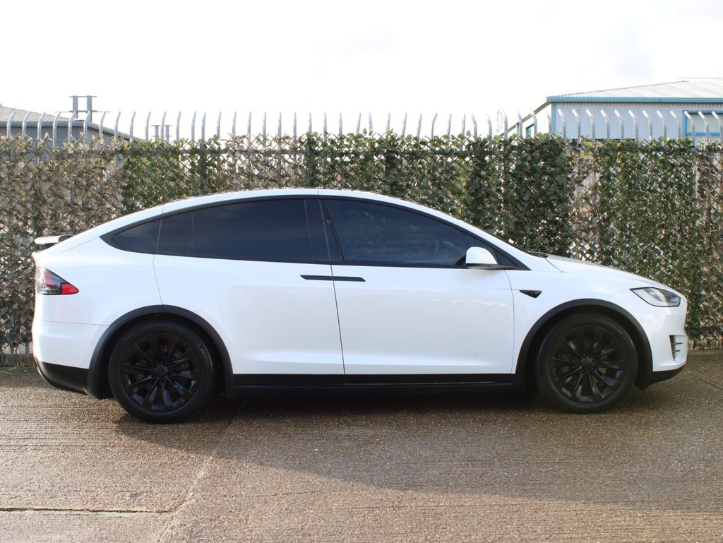 Used Tesla Model X 2018 for sale - 77383939: Photo 6