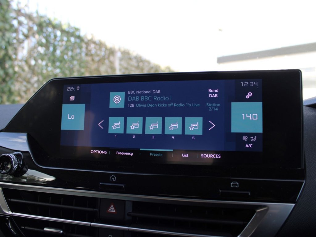 Used Citroen e-C4 2022 for sale - 76758611: Photo 14