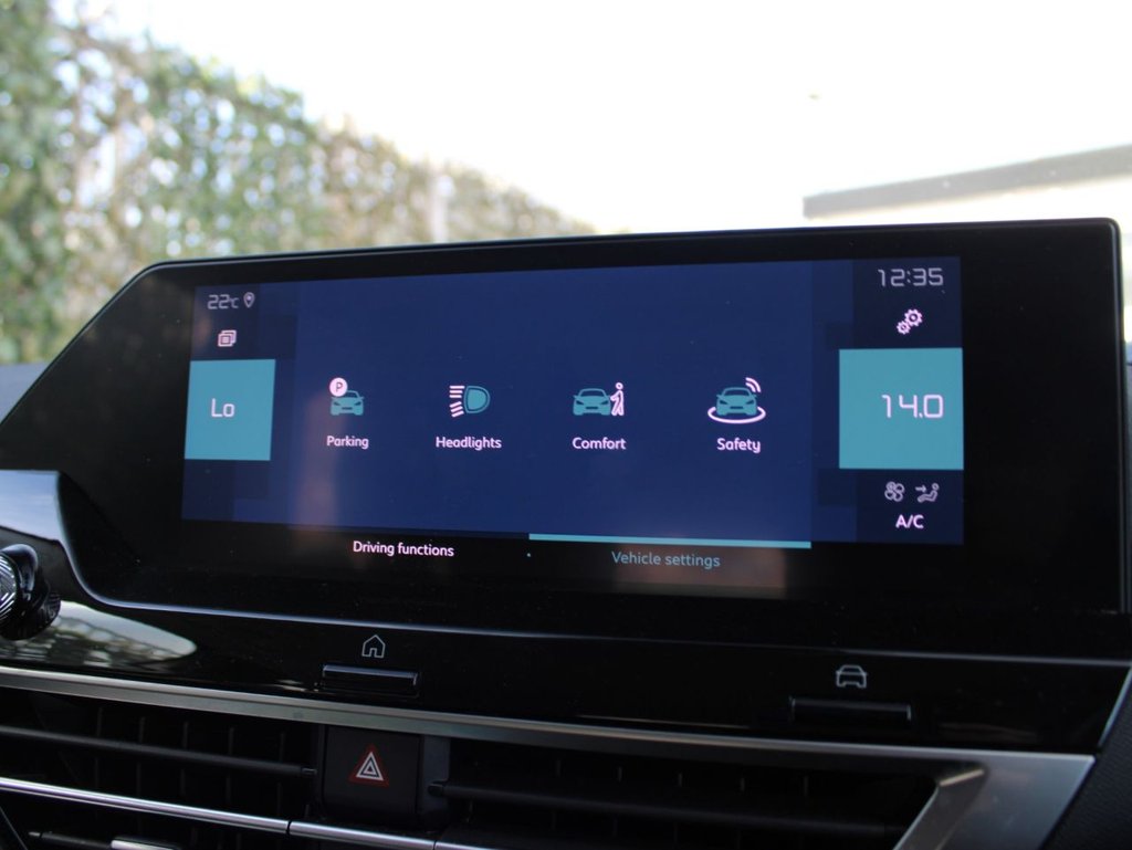 Used Citroen e-C4 2022 for sale - 76758611: Photo 19