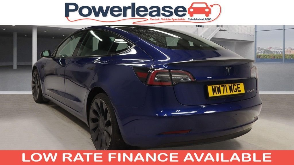 Used Tesla Model 3 2022 for sale - 76686560: Photo 2
