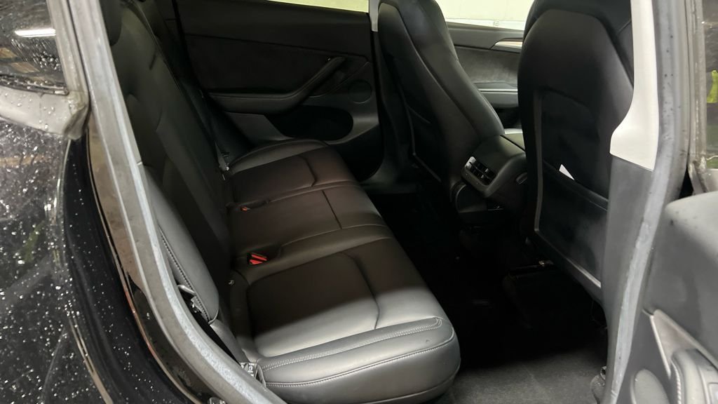 Used Tesla Model Y 2022 for sale - 76883634: Photo 4