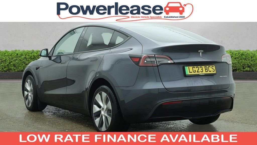 Used Tesla Model Y 2023 for sale - 77583373: Photo 2