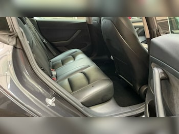 Used Tesla Model 3 2023 for sale - 78619276: Photo