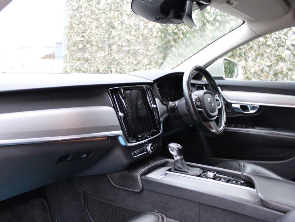 Used Volvo S90 2017 for sale - 77037886: Photo 11