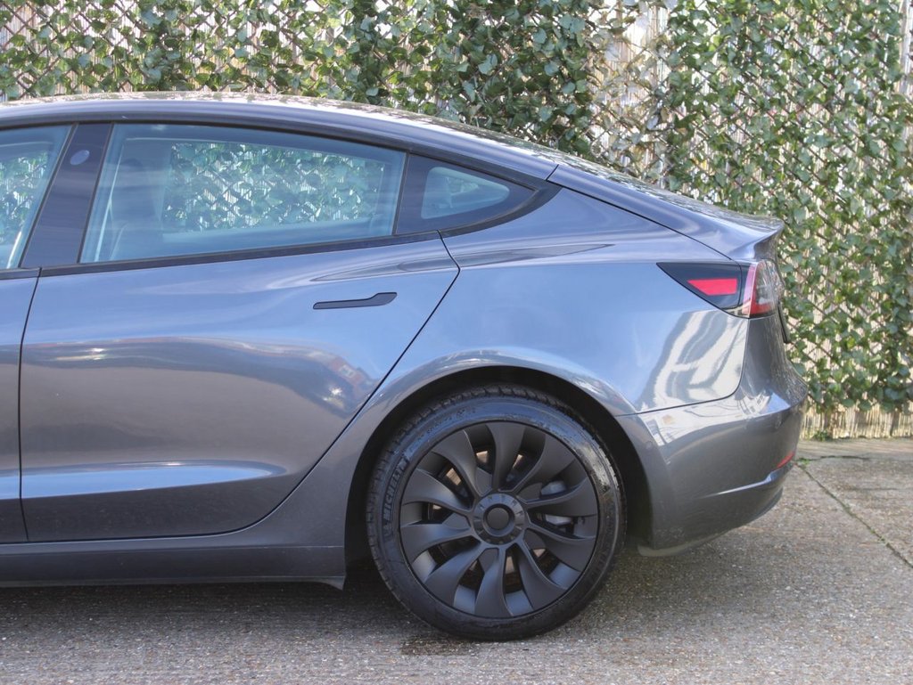 Used Tesla Model 3 2021 for sale - 76582455: Photo 18