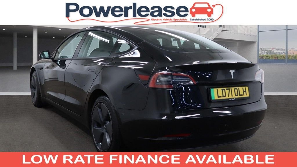 Used Tesla Model 3 2021 for sale - 76604927: Photo 2