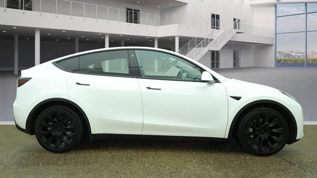 Used Tesla Model Y 2023 for sale - 77693696: Photo 6