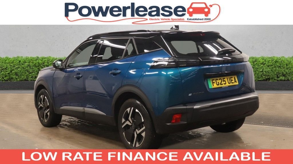 Used Peugeot 2008 2025 for sale - 77642809: Photo 2