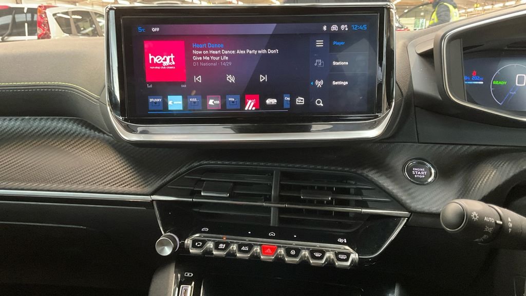 Used Peugeot 2008 2025 for sale - 77642809: Photo 6