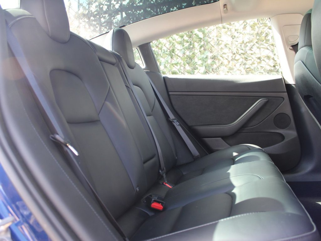 Used Tesla Model 3 2021 for sale - 76686549: Photo 10
