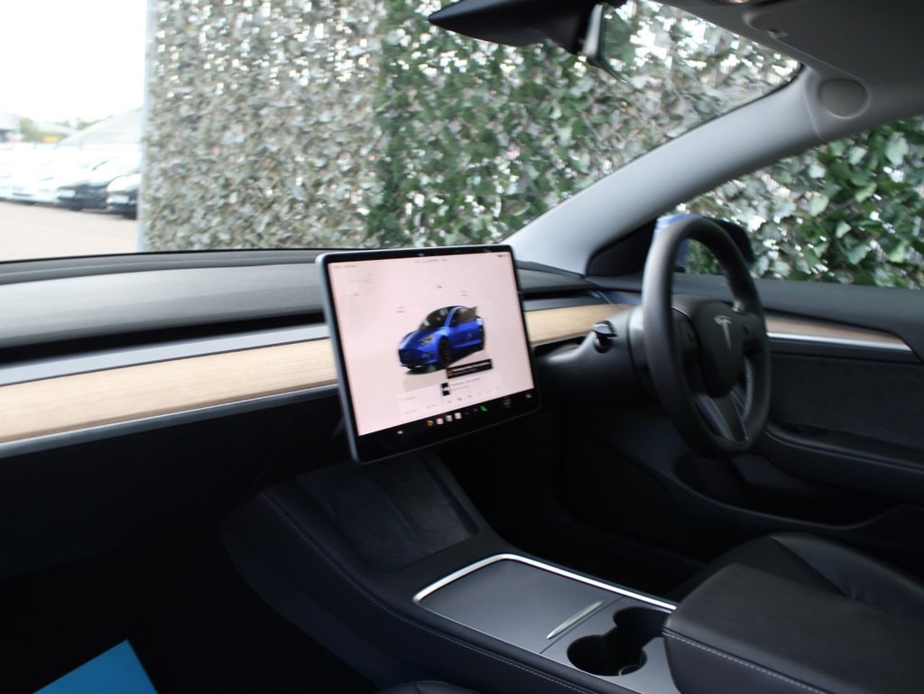 Used Tesla Model 3 2021 for sale - 76686549: Photo 13