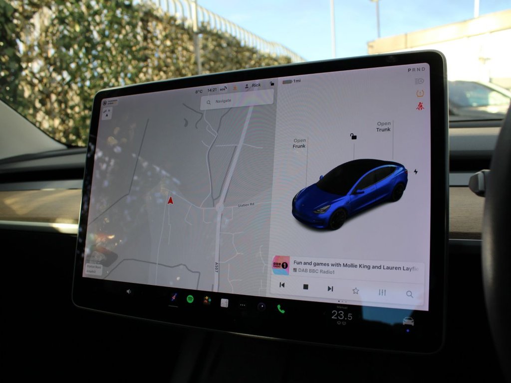 Used Tesla Model 3 2021 for sale - 76686549: Photo 15