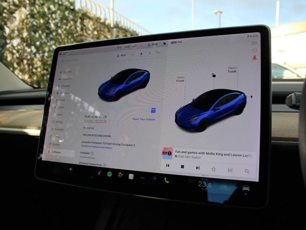 Used Tesla Model 3 2021 for sale - 76686549: Photo 16