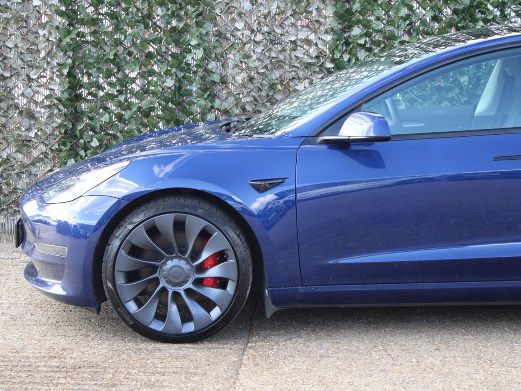 Used Tesla Model 3 2021 for sale - 76686549: Photo 20