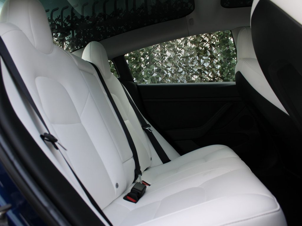 Used Tesla Model 3 2021 for sale - 76604928: Photo 9