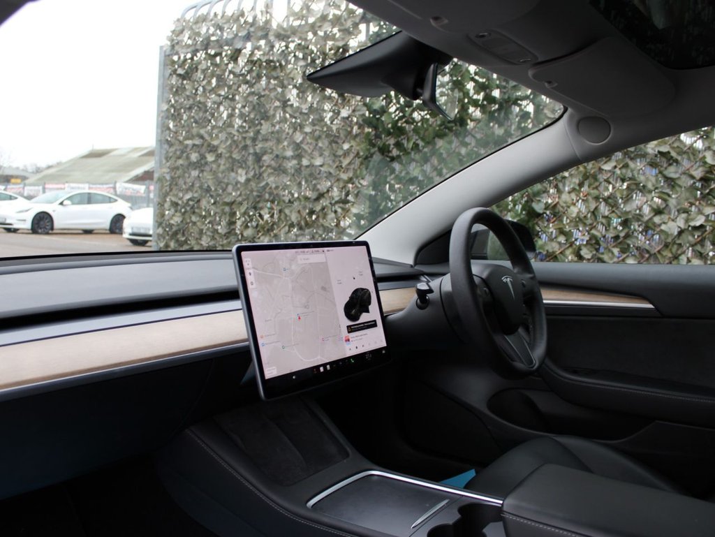 Used Tesla Model 3 2021 for sale - 76973820: Photo 11