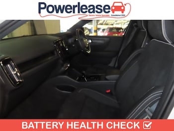 Used Volvo XC40 2023 for sale - 78358335: Photo