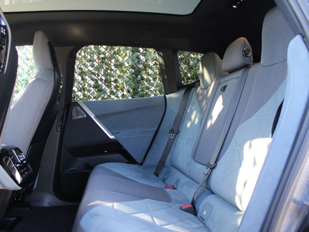 Used BMW iX 2022 for sale - 76582457: Photo 11