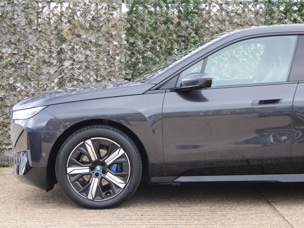 Used BMW iX 2022 for sale - 76582457: Photo 43