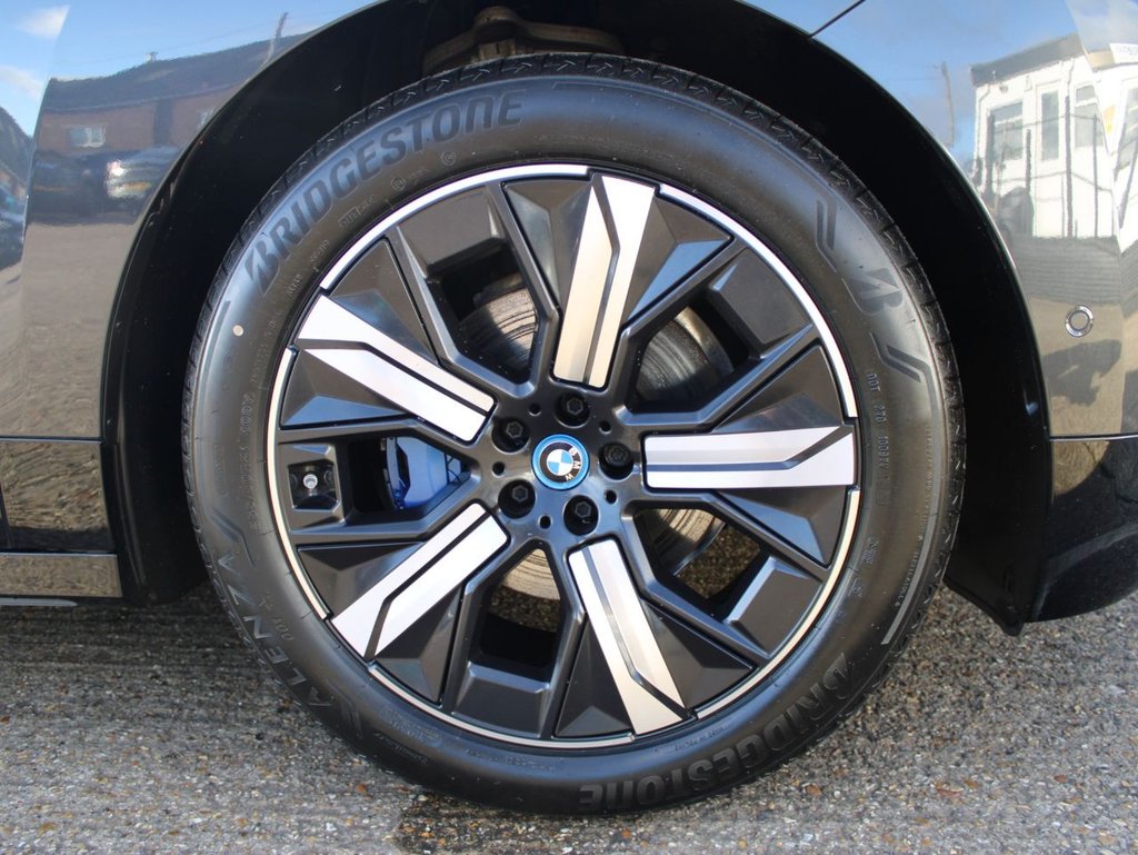 Used BMW iX 2022 for sale - 76582457: Photo 45