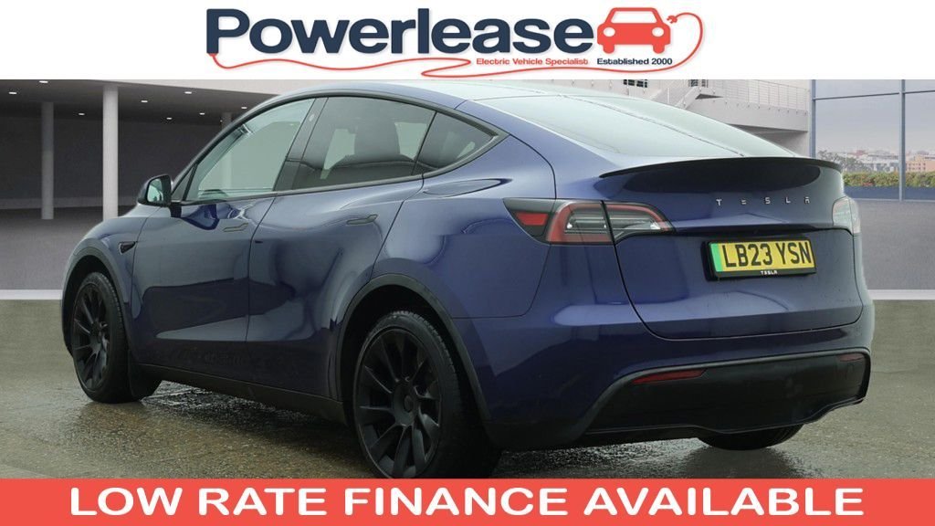 Used Tesla Model Y 2023 for sale - 77720131: Photo 2