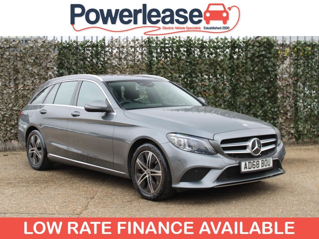 Used Mercedes-Benz C Class 2019 for sale - 76923162: Photo 2