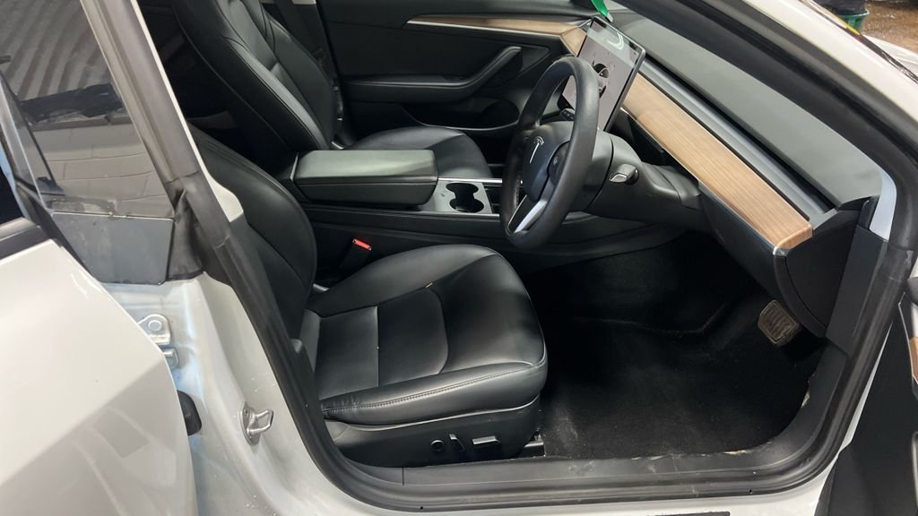 Used Tesla Model 3 2022 for sale - 76724496: Photo 3