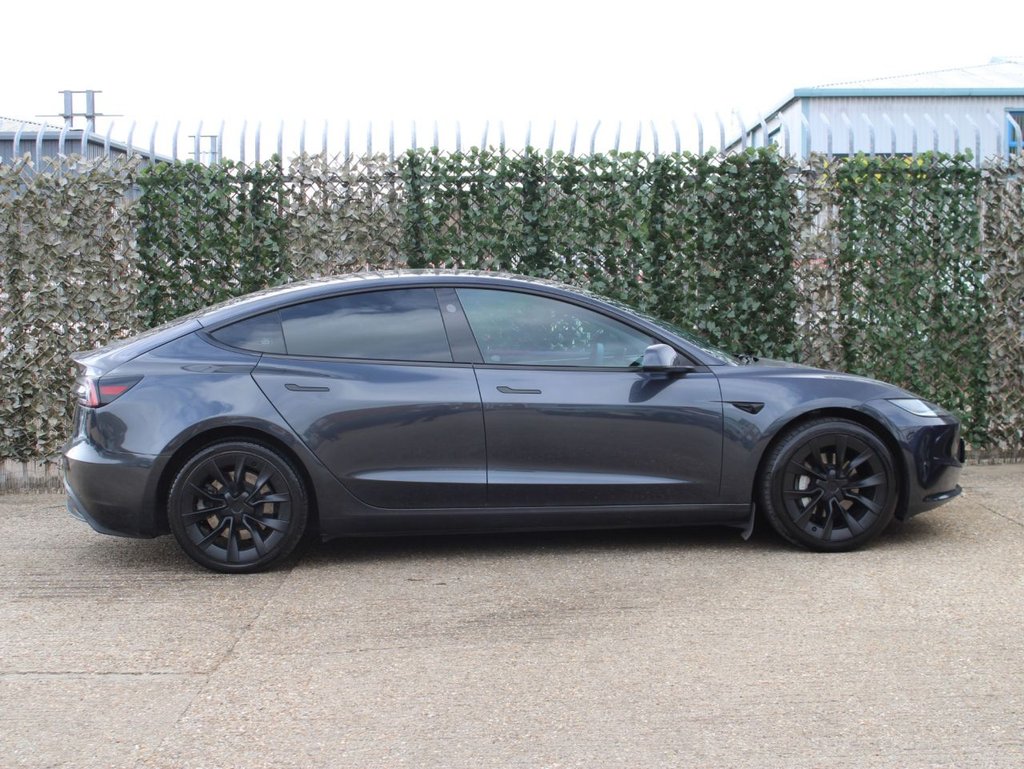Used Tesla Model 3 2024 for sale - 76582040: Photo 6